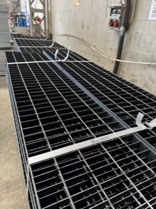 Tekmelikli Platform Izgarası -2